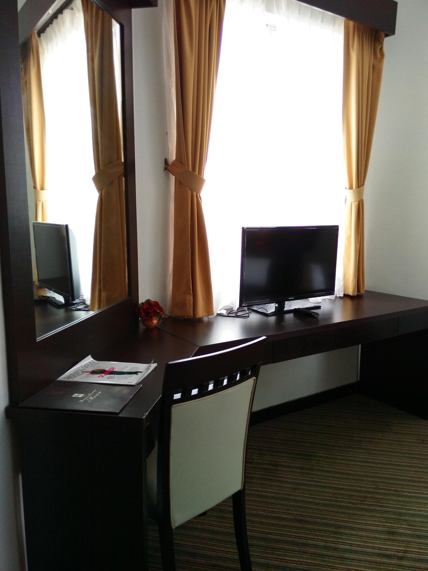 Hotel Seri Malaysia Kepala Batas Exterior foto